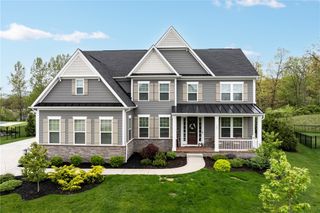 521 Cambridge Ct, Pine Twp, PA 15090