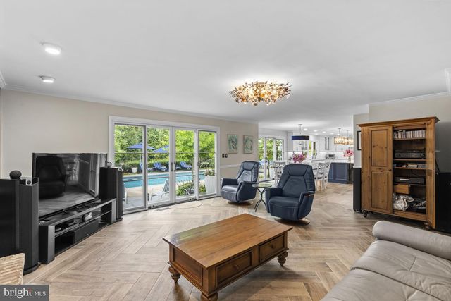 20016 BELLE CHASE DR, Gaithersburg, MD 20882