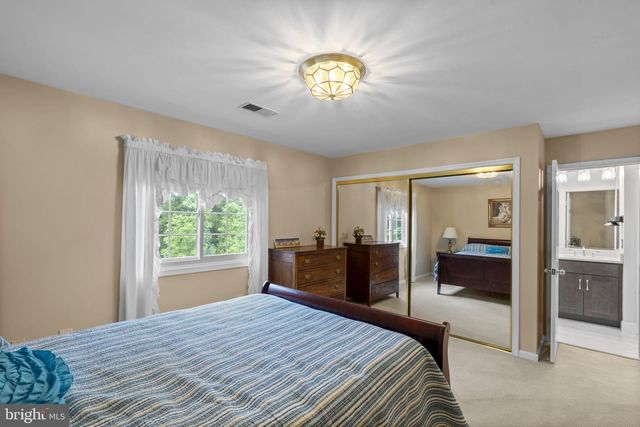 20016 BELLE CHASE DR, Gaithersburg, MD 20882