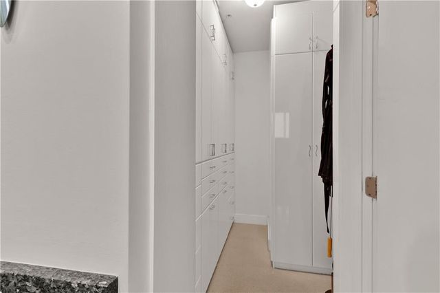 2828 Peachtree NW Road 1402, Atlanta, GA 30305