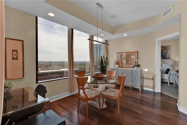 2828 Peachtree NW Road 1402, Atlanta, GA 30305