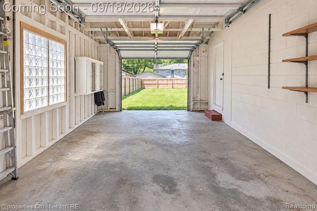 4121 Seminole Drive, Royal Oak, MI 48073