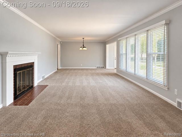 4121 Seminole Drive, Royal Oak, MI 48073