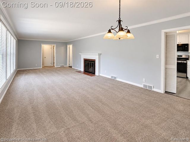 4121 Seminole Drive, Royal Oak, MI 48073