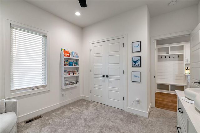 4209 NE Hideaway Drive, Lee's Summit, MO 64064