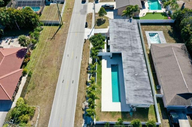 4524 RIVERWOOD AVENUE, Sarasota, FL 34231