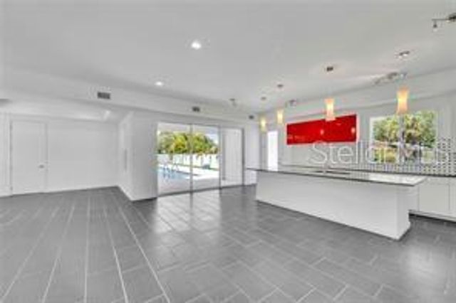 4524 RIVERWOOD AVENUE, Sarasota, FL 34231