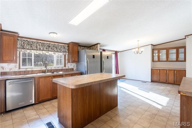 3166 Quiet Forest Drive, Imperial, MO 63052