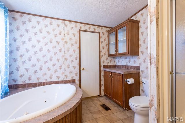 3166 Quiet Forest Drive, Imperial, MO 63052