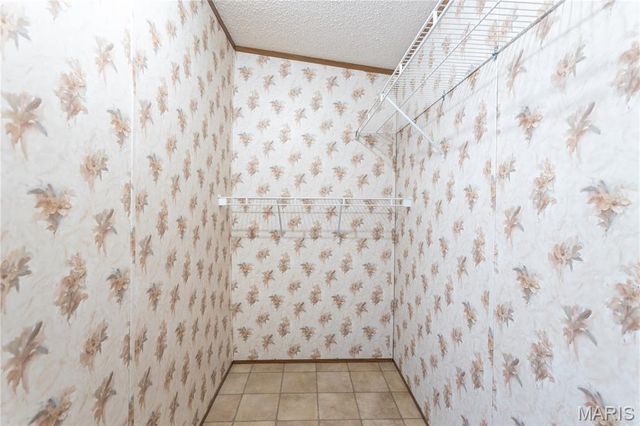 3166 Quiet Forest Drive, Imperial, MO 63052