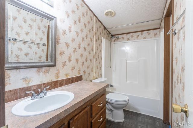 3166 Quiet Forest Drive, Imperial, MO 63052