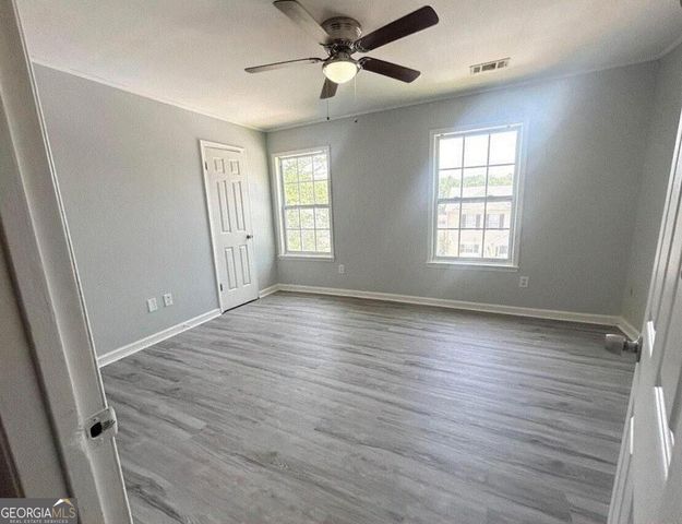 1021 Thornwoode Lane, Stone Mountain, GA 30083