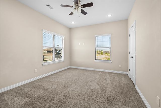 1737 W Broadway Place, Rogers, AR 72758