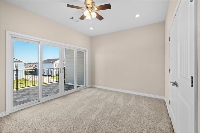 1737 W Broadway Place, Rogers, AR 72758