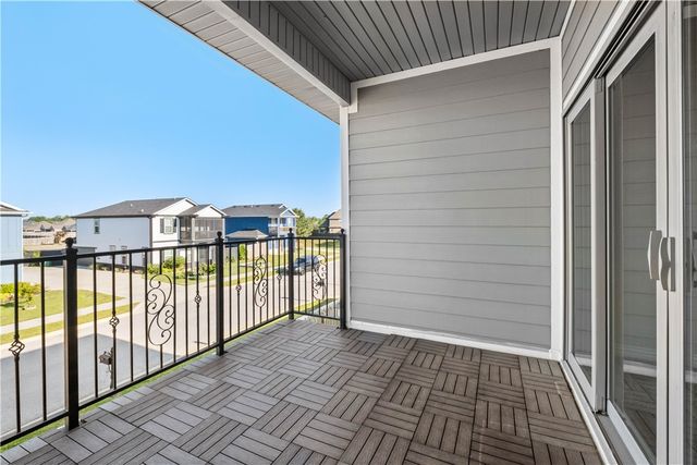 1737 W Broadway Place, Rogers, AR 72758