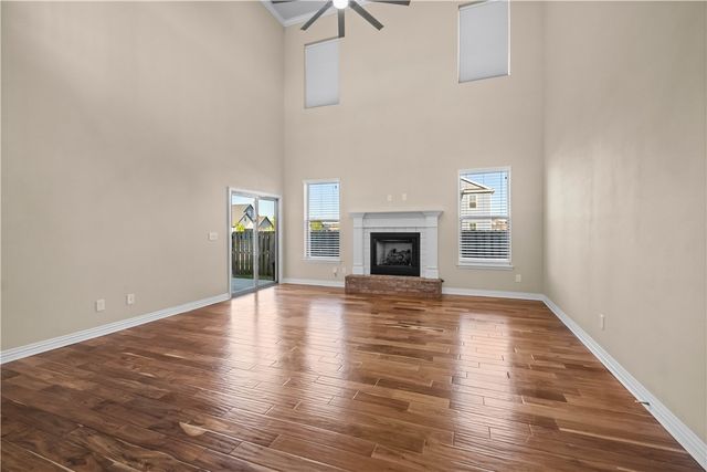 1737 W Broadway Place, Rogers, AR 72758