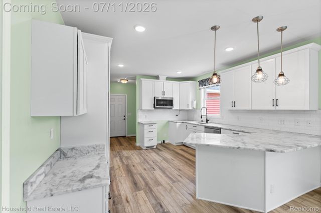 4730 River Hill Drive, China Township, MI 48054