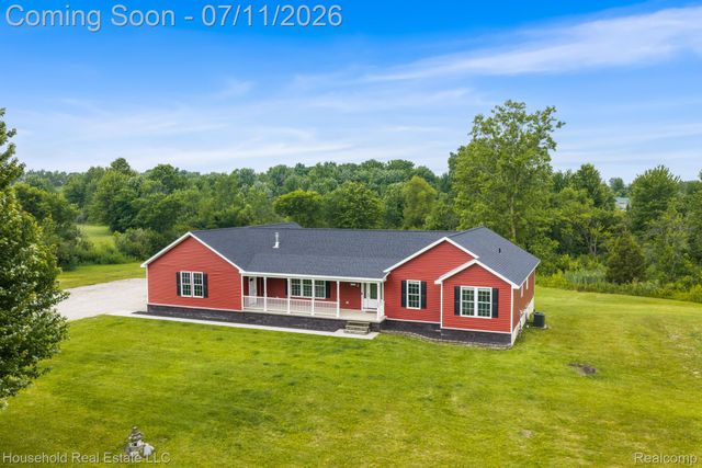 4730 River Hill Drive, China Township, MI 48054