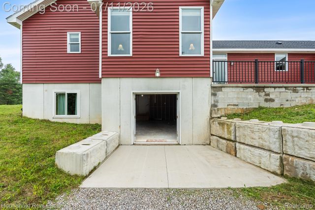 4730 River Hill Drive, China Township, MI 48054