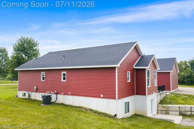 4730 River Hill Drive, China Township, MI 48054