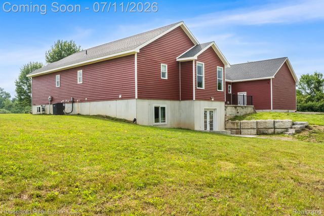 4730 River Hill Drive, China Township, MI 48054