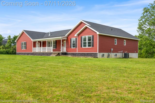 4730 River Hill Drive, China Township, MI 48054