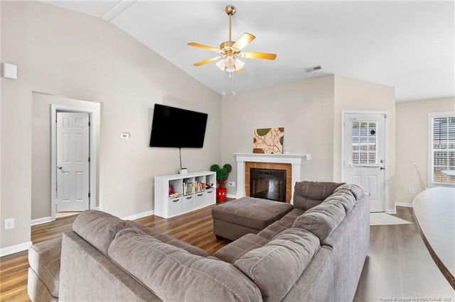 46 Old English Lane, Spring Lake, NC 28390