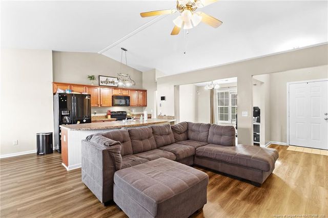 46 Old English Lane, Spring Lake, NC 28390