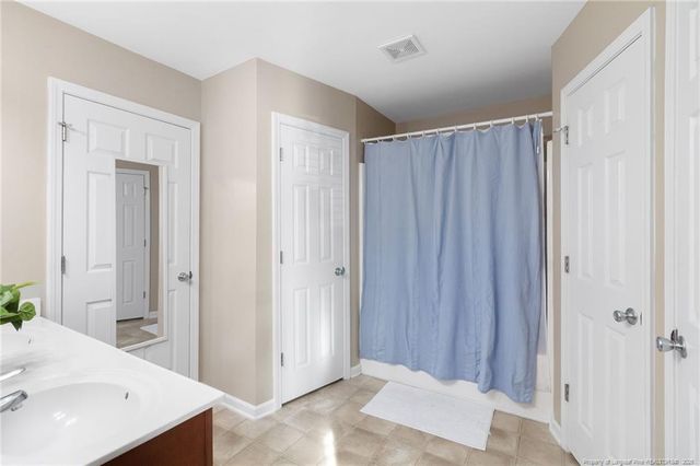 46 Old English Lane, Spring Lake, NC 28390