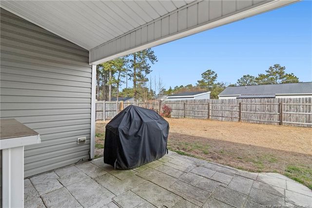 46 Old English Lane, Spring Lake, NC 28390