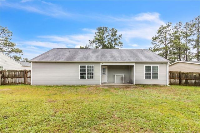 46 Old English Lane, Spring Lake, NC 28390