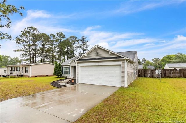 46 Old English Lane, Spring Lake, NC 28390