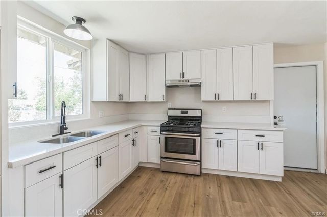 18747 Albany Court, Hesperia, CA 92345