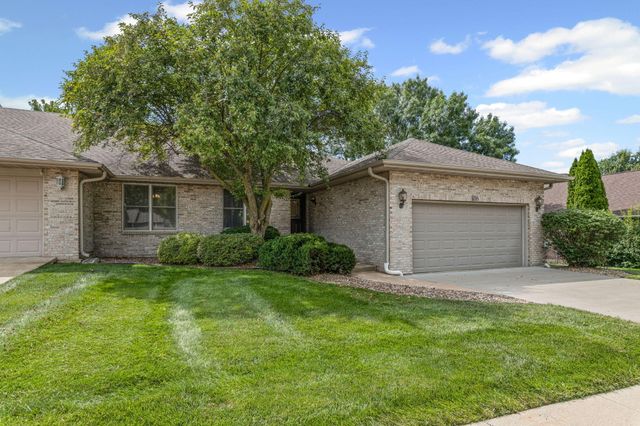 1116 VINTAGE DR, Columbia, MO 65203