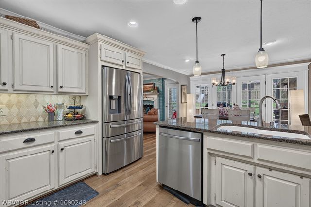 8808 Canterbury, Fort Smith, AR 72903