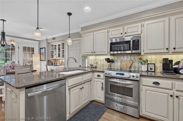 8808 Canterbury, Fort Smith, AR 72903