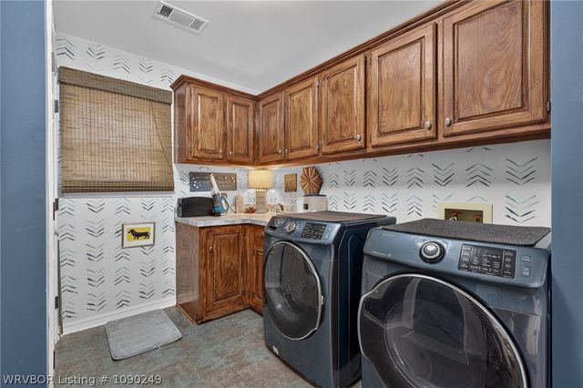 8808 Canterbury, Fort Smith, AR 72903