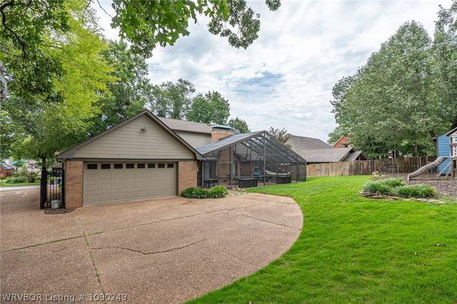 8808 Canterbury, Fort Smith, AR 72903