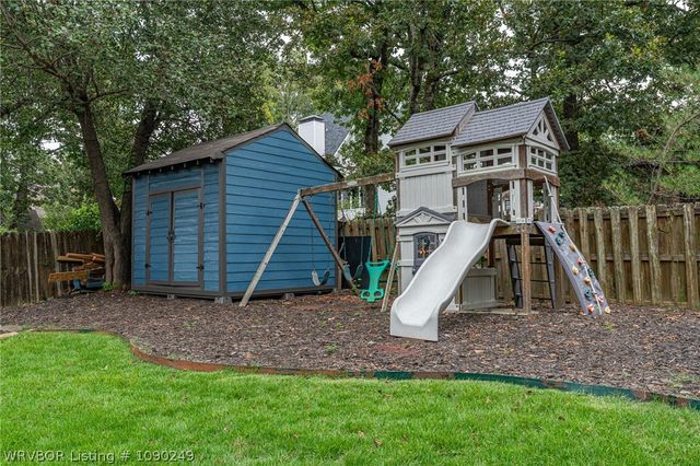 8808 Canterbury, Fort Smith, AR 72903