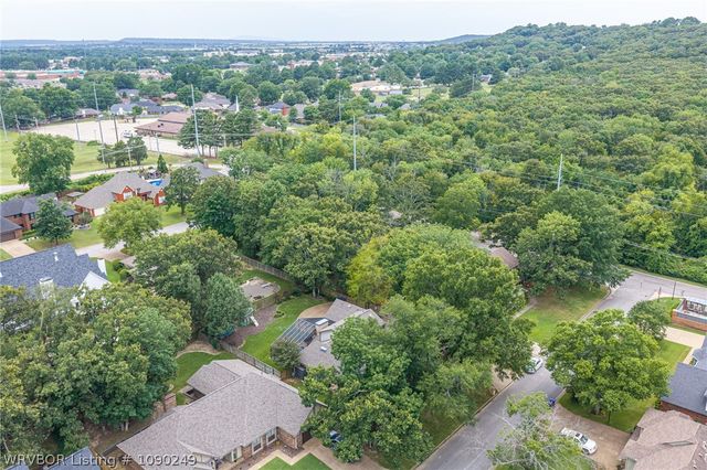 8808 Canterbury, Fort Smith, AR 72903