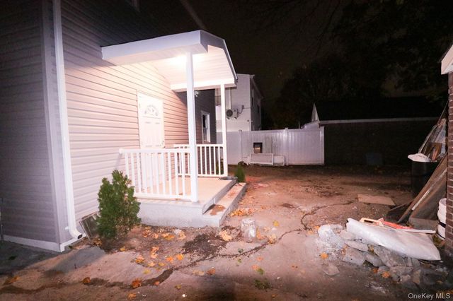 11546 220th Street, Cambria Heights, NY 11411