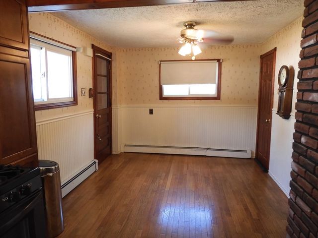 146 Bridle Rd, Billerica, MA 01821