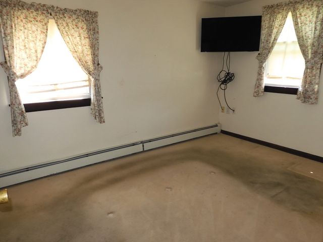 146 Bridle Rd, Billerica, MA 01821