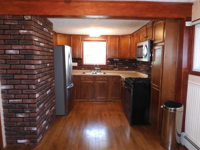 146 Bridle Rd, Billerica, MA 01821