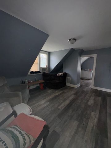 72 W 19TH Street, Chicago Heights, IL 60411