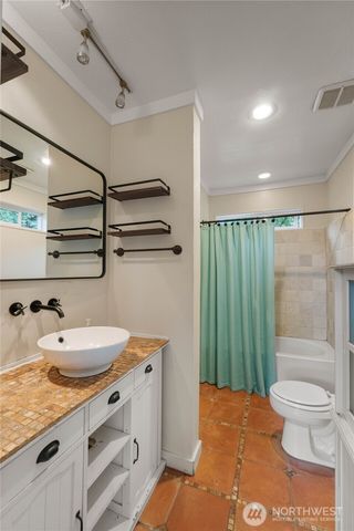 3222 S 276th Street, Auburn, WA 98001