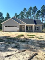 360 Libby Lane, Pinebluff, NC 28373