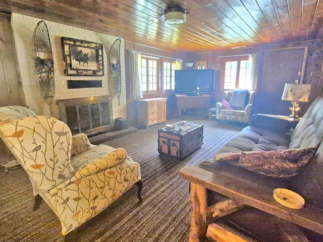 14306 W Pine Street, Hayward, WI 54843