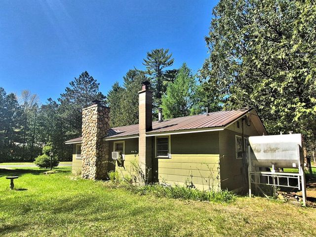 14306 W Pine Street, Hayward, WI 54843