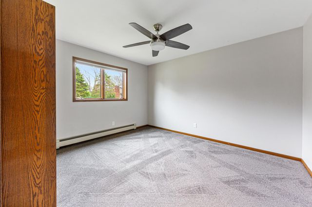 3 Saint Marks Bay, Faribault, MN 55021
